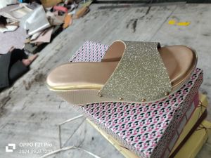 Broad Strap Heeled Ladies Sandal