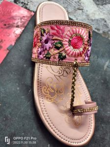Pink Embroidered Kolhapuri Ladies Slipper