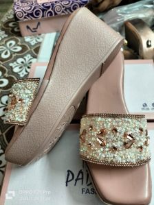 Stone Carved Rose Gold Heeled Ladies Sandal