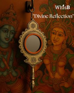 Aranmula Kannadi Mirror with Hanging Hooks