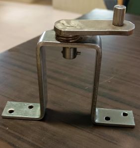 Middle Berth Stopper