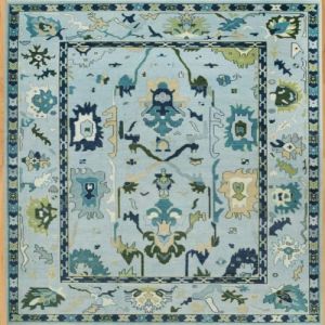 Traditional Motif Cream &AMP; Green Hand Knotted Rug