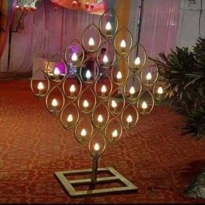 Iron 5 Feet LED Light