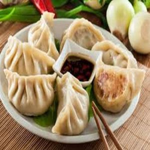 Frozen Chicken Schezwan Momos