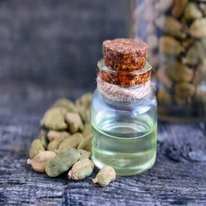 Cardamom Oleoresin