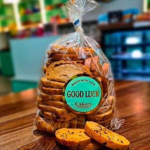 Good Luck Cakers Garlic Rusk