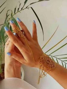 Gold Hand Harness