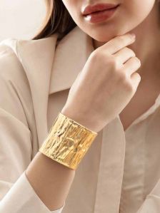 Ladies Gold Cuff Bracelet