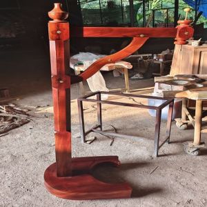 Wooden Shirodhara Stand