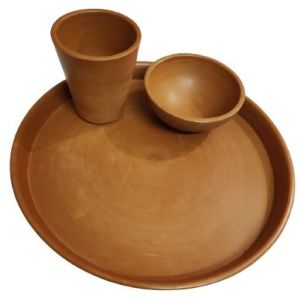 Brown Natural Clay Dinner Set