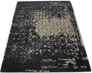 Hand Tufted Designer Woolen Carpets