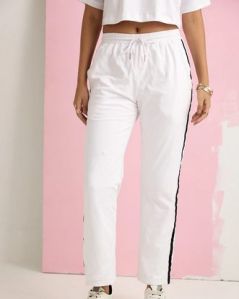 Ladies White Lowers