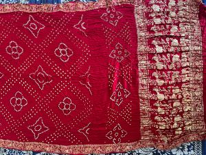 Redish Maroon Modal Silk Nakshi Pallu Bandej Saree