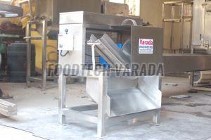 Raw Mango Halving Machine