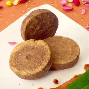 Cow Dung Cake
