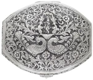 Gorgeous Filigree Design Dry Fruit Box