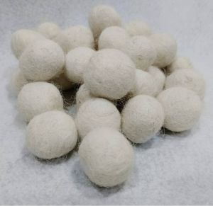 White Woolen Felt Ball