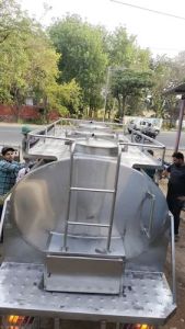 Stainless Steel Milk Tanker