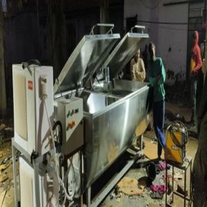 Bulk Milk Cooler With Control Panel