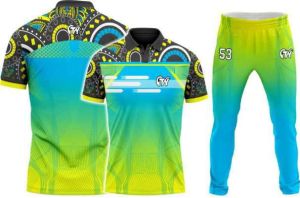 Half Sleeves Mens Multi Color Dry Fit Tracksuit