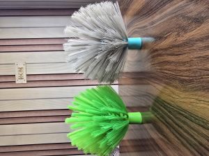 Plastic Cobweb Cleaning Brush