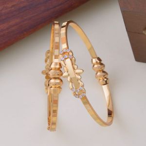 Adjustable Artificial Golden Bracelet