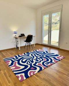 Handcrafted Wool Tufted Carpet – Wavy Pattern in White, Pink &AMP; Royal Blue