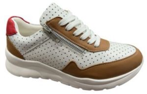 Ladies Sports Shoes