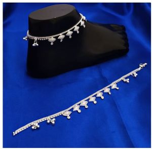 Ladies Designer Artificial Anklet
