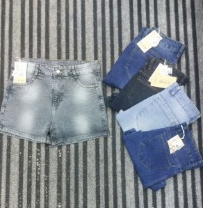 Plain Ladies Denim Shorts