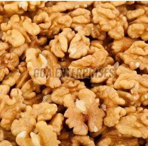 walnut kernels
