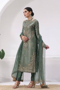 RST-060 Heavy Pakistani Designer Suit