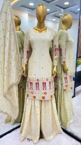 Heavy Top-Gharara And Dupatta Set