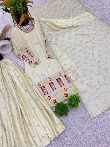Heavy Top-Gharara And Dupatta Set