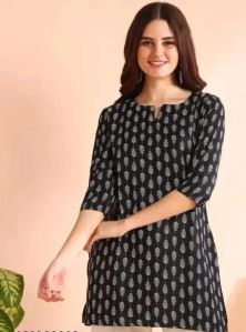 Rayon/viscose Casual Wear Women\'s Short Tops