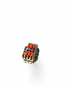 3 in 3 Out Wiring Connector