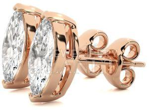 18K Rose Gold Round Diamond Stud Earrings