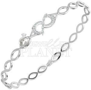 10K White Gold Interlocked Diamond Bracelet