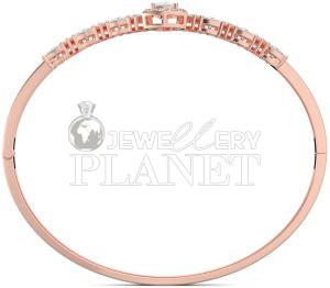 18k Gold Triad Sparkle Diamond Bangle Bracelet