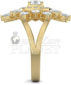 14K Gold Floral Cluster Diamond Ring