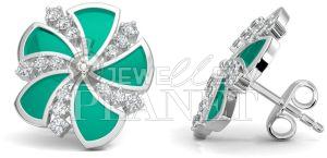 10K White Gold Diamond Fan Shape Stud Earings