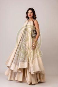 Halter Neck Flared Swirl Dress with Flared Skirt
