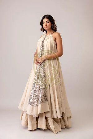 Halter Neck Flared Swirl Dress with Flared Skirt