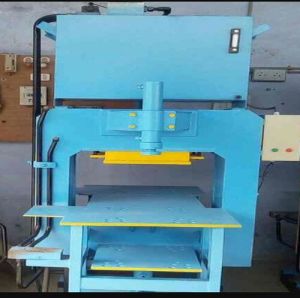 Manual Hand Molding Machine