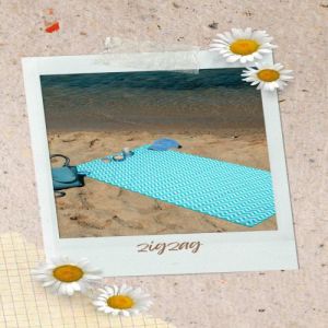 New Arrival Soft and Plush Turquoise Zigzag Towel