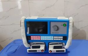 Maestros Vital Wave Biphasic Defibrillator Monitor