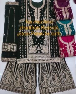 Ladies Jarkan Russian Purse Palazzo Suit