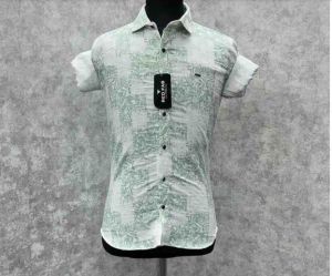 Men\'s Stylish Green and White Leaf Print Shirt
