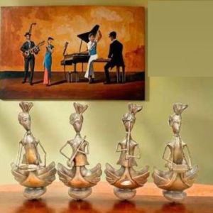 Lady Musician Showpiece