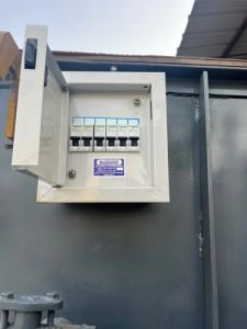 420 V Linear Servo Voltage Stabilizer